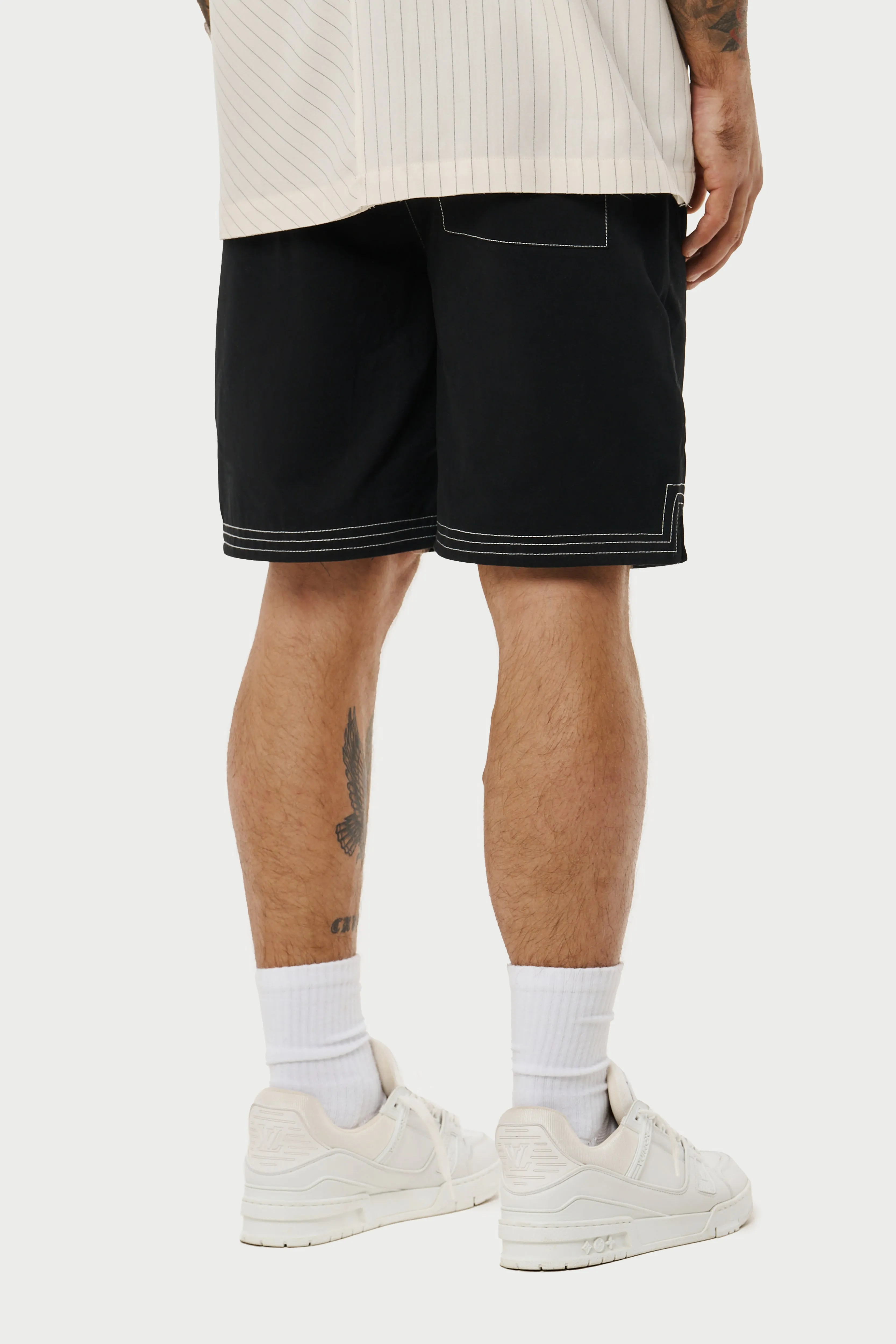 CONTRAST STITCH WOVEN SHORTS - BLACK