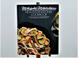 Cook Books - Assorted - 1985 - Weight Watchers - New International Cookbook